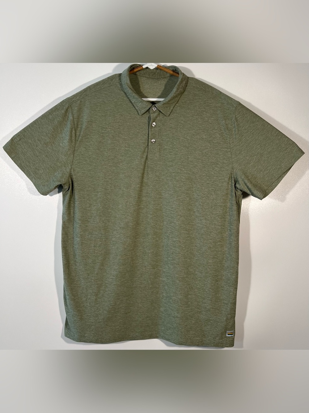 Vuori Strato Tech Polo Shirt Men’s Sz XL Performance Activewear Stretch V188